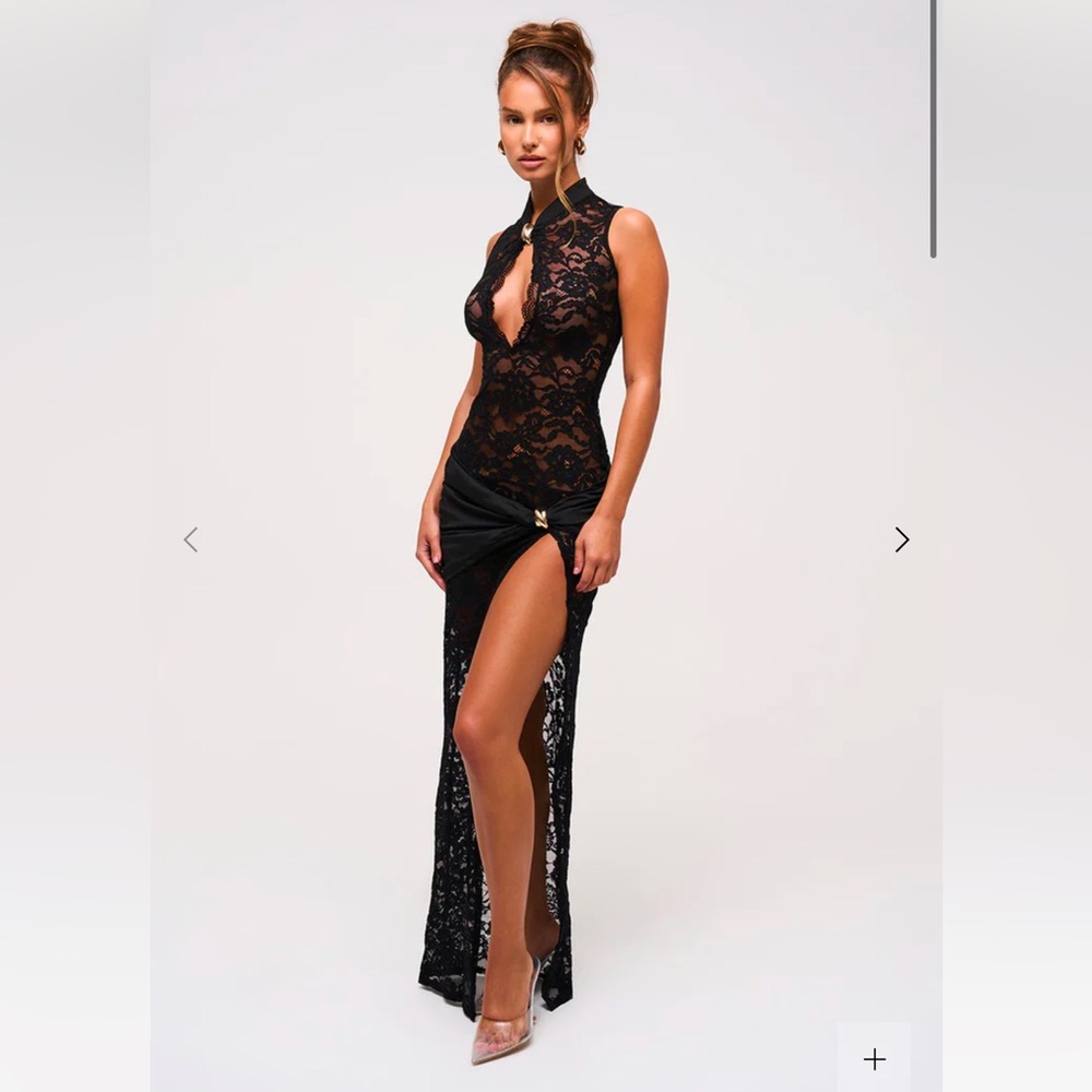 MURCI key hole black lace dress